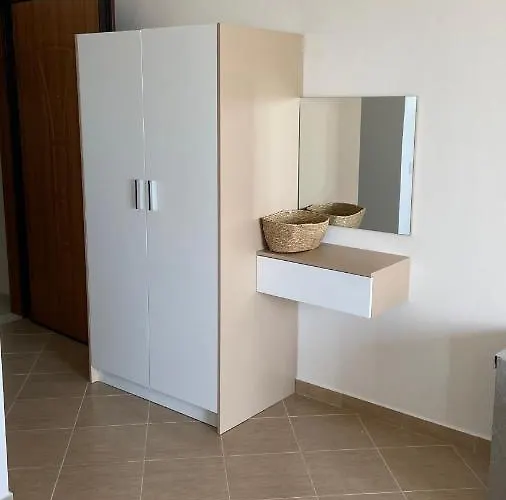 Daire Sina's Panorama Avlonya