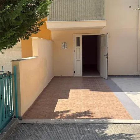 Sina's Panorama Apartment *